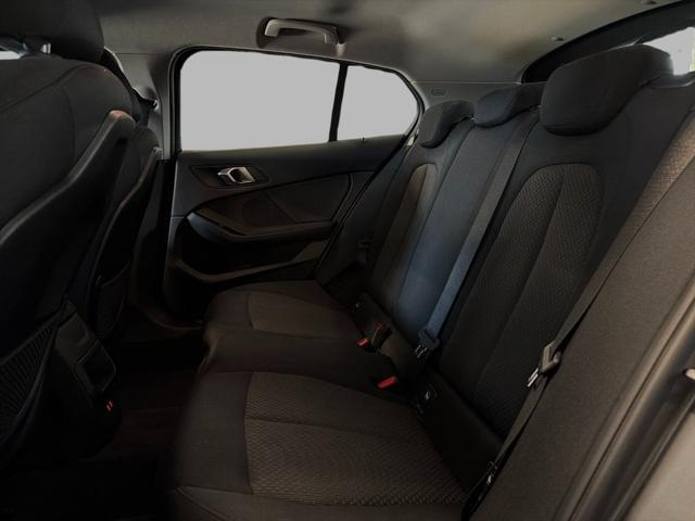 BMW 116 d 5p. Advantage