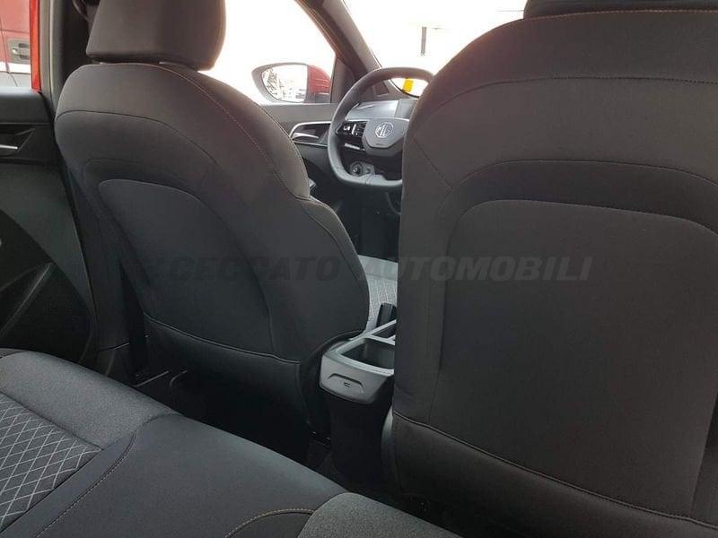 MG MG3 MG3 1.5 MT COM Diamond Red