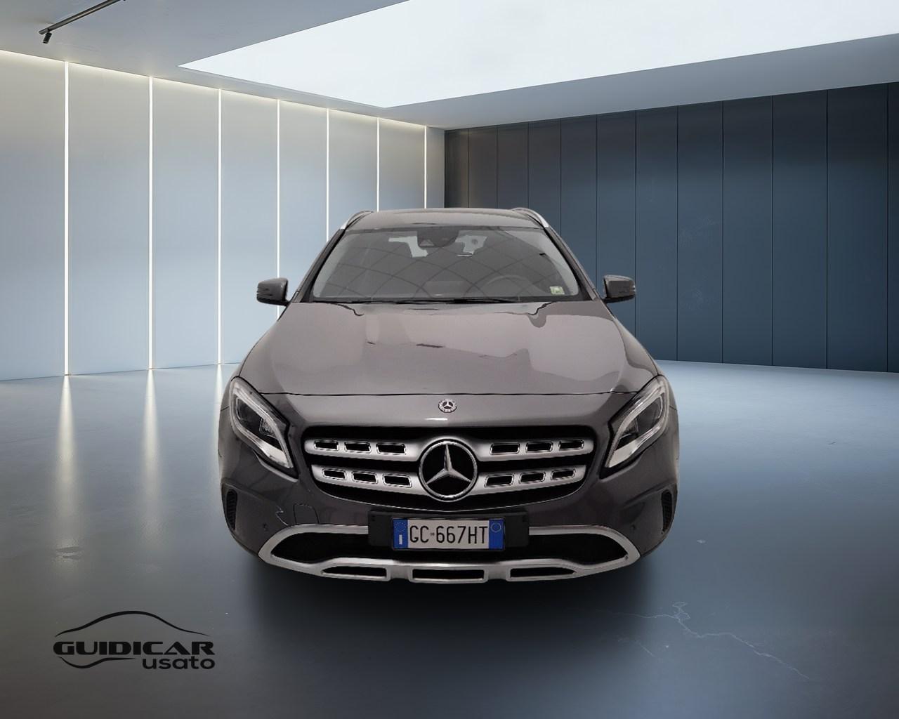 Mercedes-Benz GLA-X156 2017 - GLA 200 d Sport auto