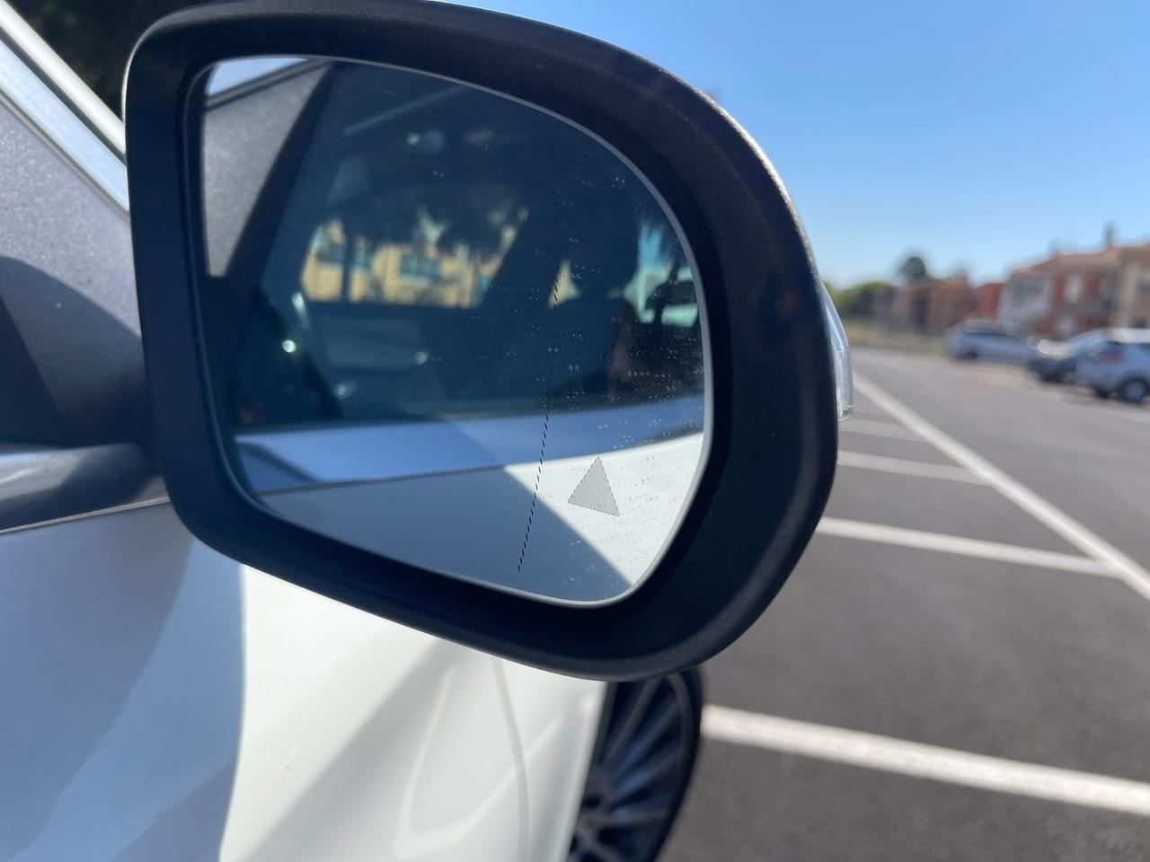 Mercedes-Benz C 220 D Premium #12031