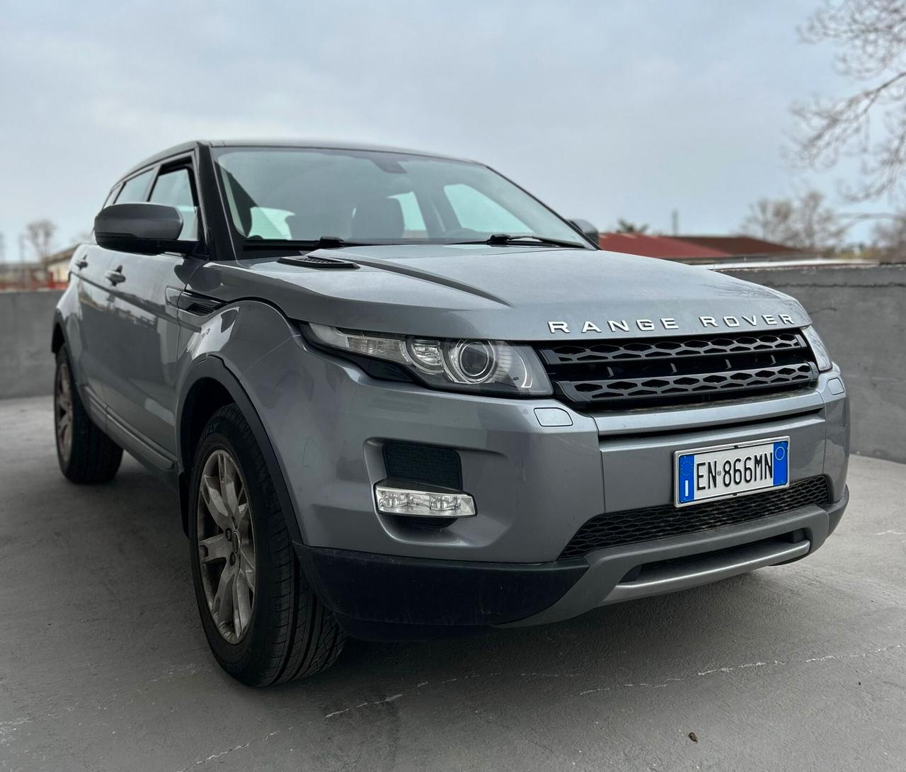 Land Rover Range Evoque 2.2 TD4 5p. Prestige