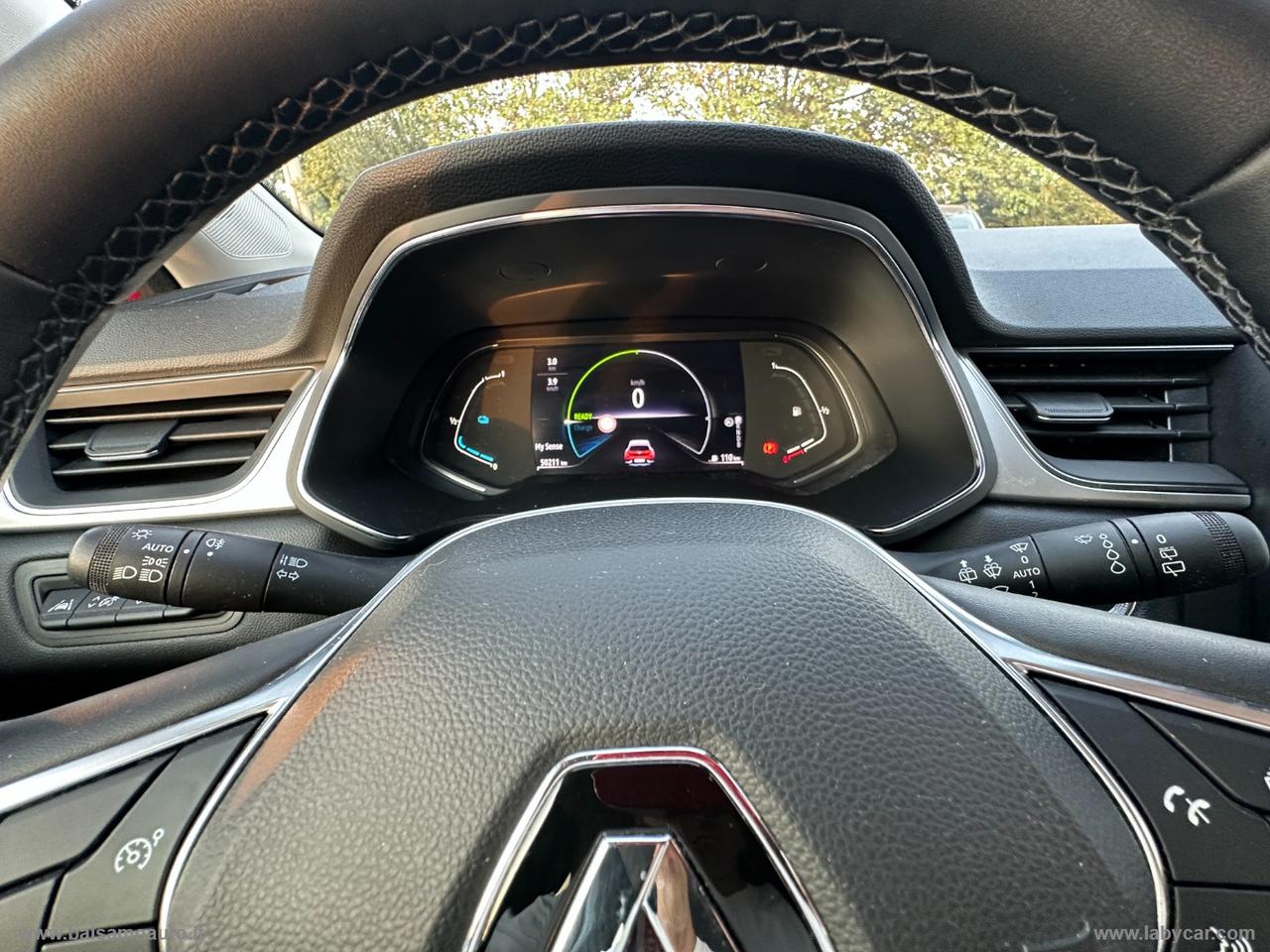 RENAULT Captur Hybrid E-Tech 145 CV Intens