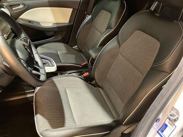 RENAULT Clio 1.6 E-Tech full hybrid Techno 145cv auto