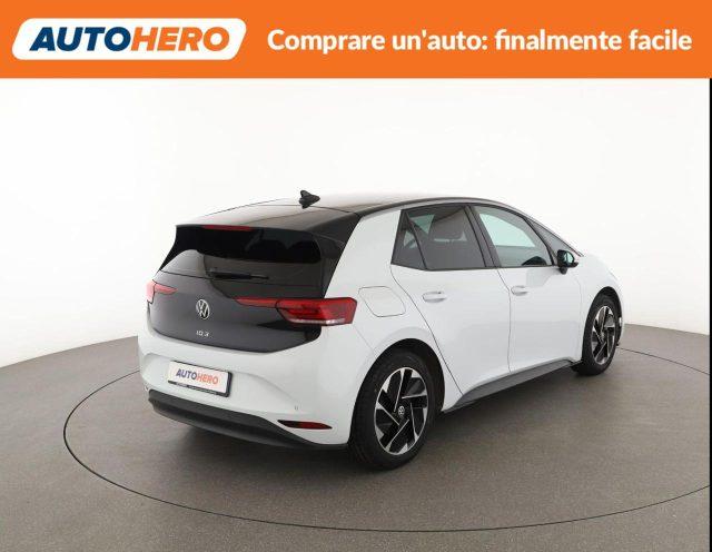 VOLKSWAGEN ID.3 Pro life