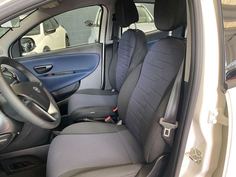 Lancia Ypsilon 1.0 FireFly 5 porte S&S Hybrid Platino - PROMO SIRONIUATO+