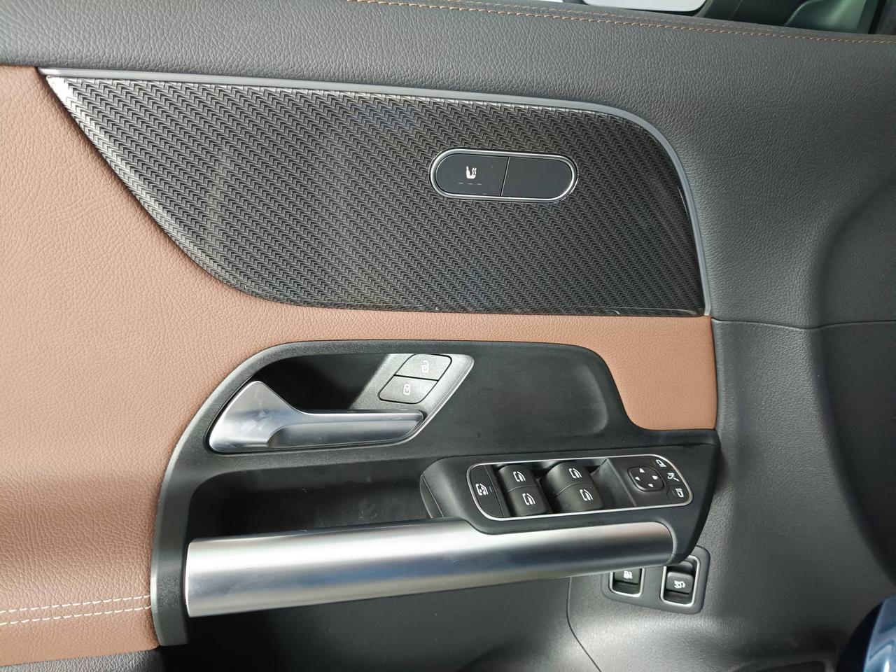 Mercedes-Benz GLA-H247 2020 - GLA 250 e phev (eq-power) Sport Plus auto