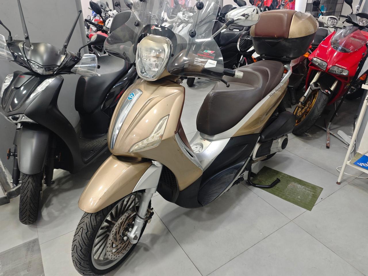 Piaggio Beverly 300 i.e. 300ie