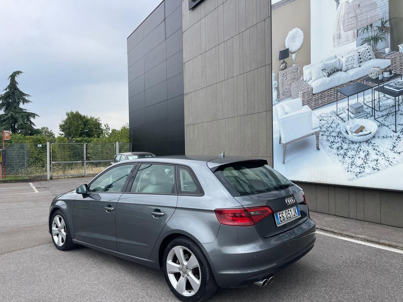 Audi A3 Cabrio 2.0 TDI F.AP. Ambition