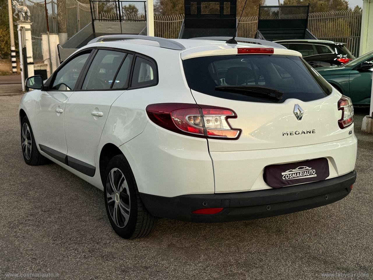 RENAULT Mégane 1.5 dCi 90 CV SporTour Wave