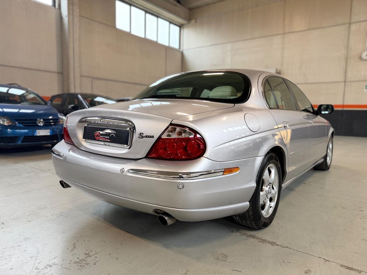 Jaguar S-Type (X200) 3.0 V6 24V cat Executive