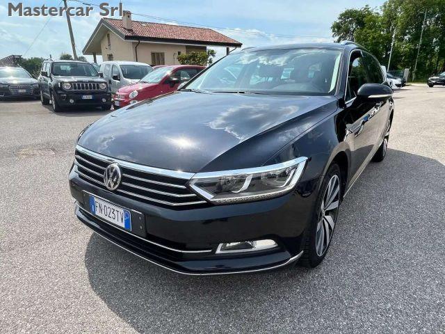 VOLKSWAGEN Passat Variant 2.0 tdi Highline Executive 150cv - FN023TV