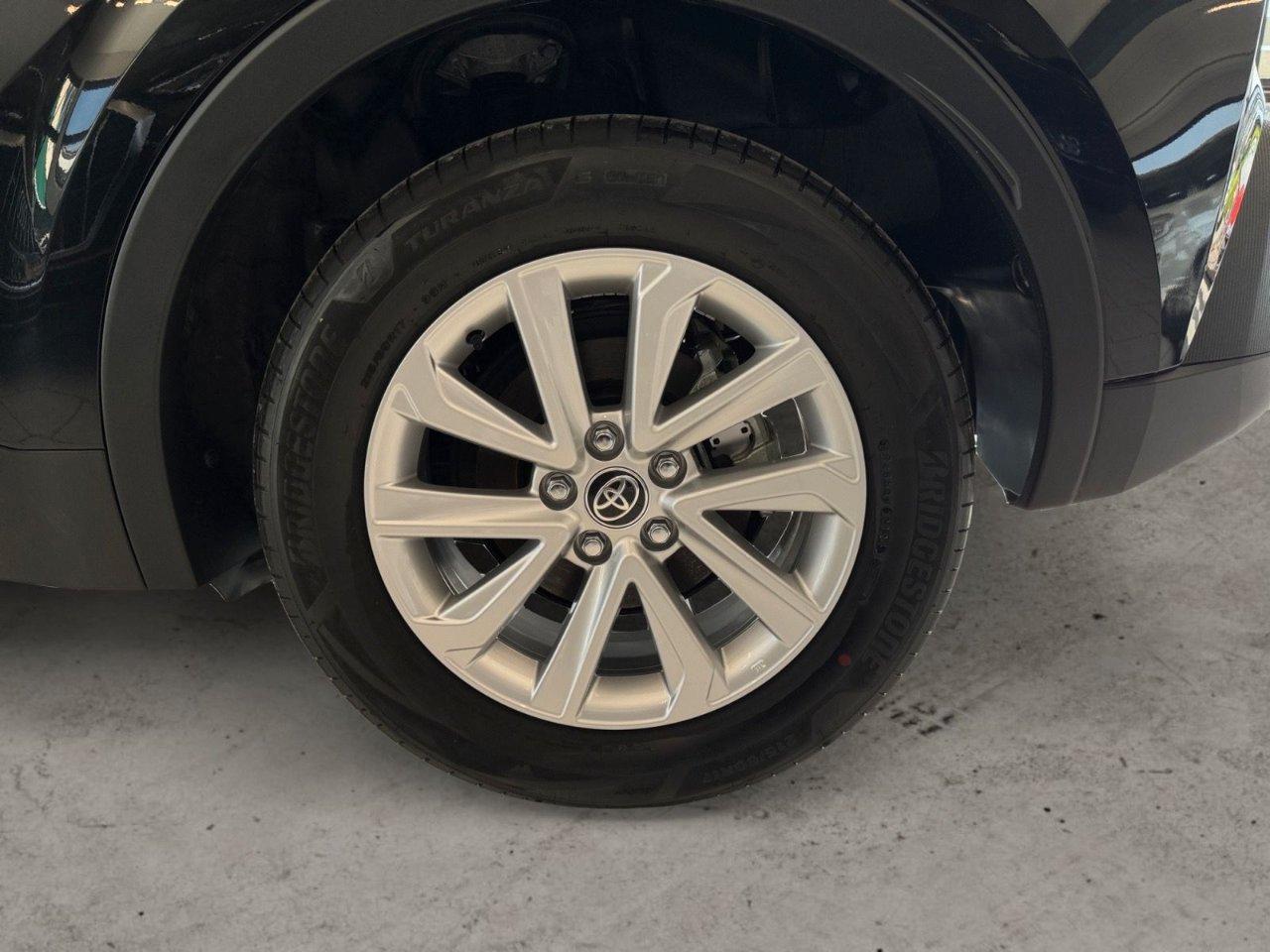 Toyota C-HR 1.8 hev Active fwd e-cvt
