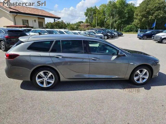 OPEL Insignia Sports Tourer 1.6 cdti Innovation AT6 - FX921EA