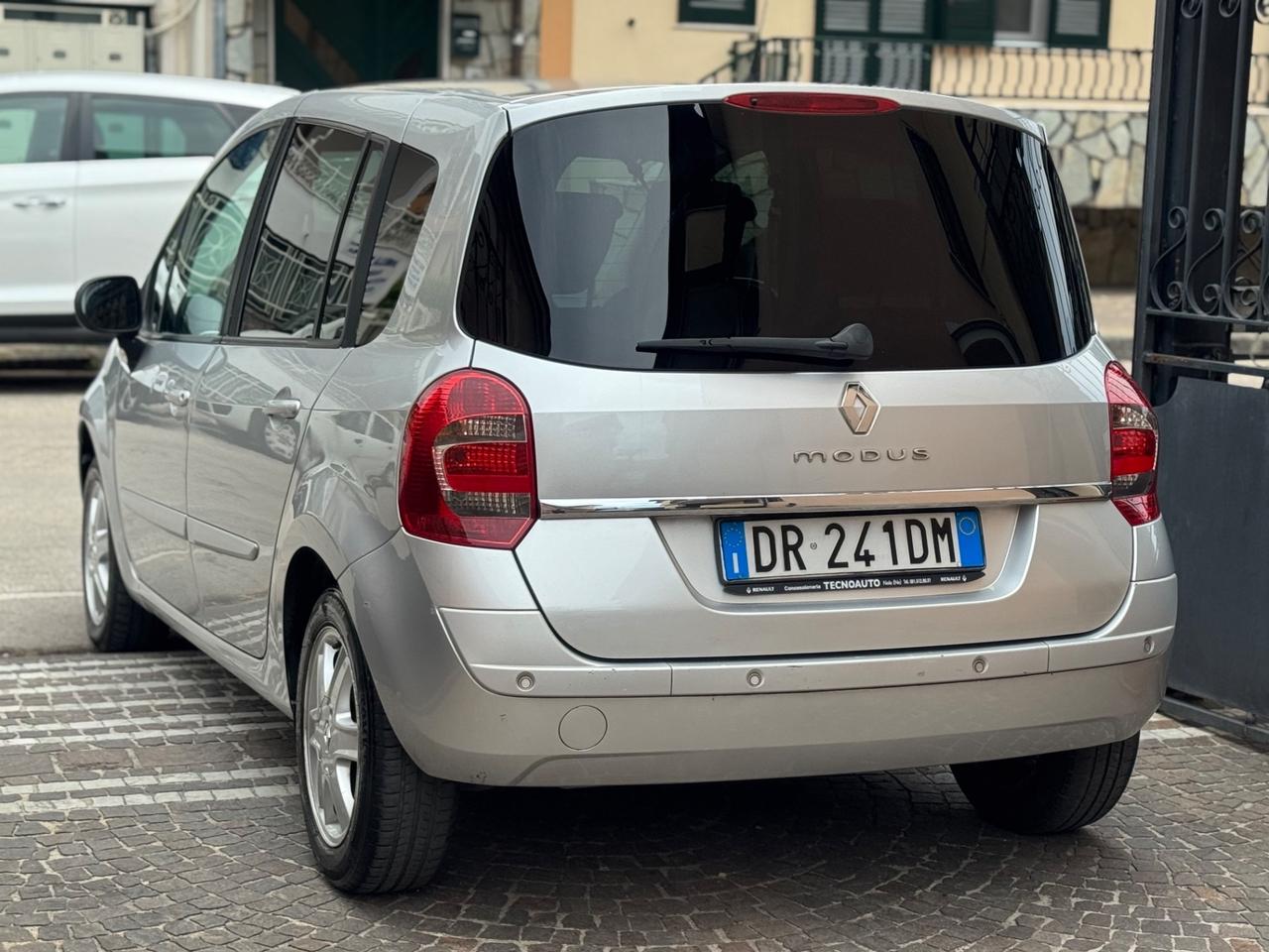 Renault Modus Grand 1.5 dCi 105CV Dynamique