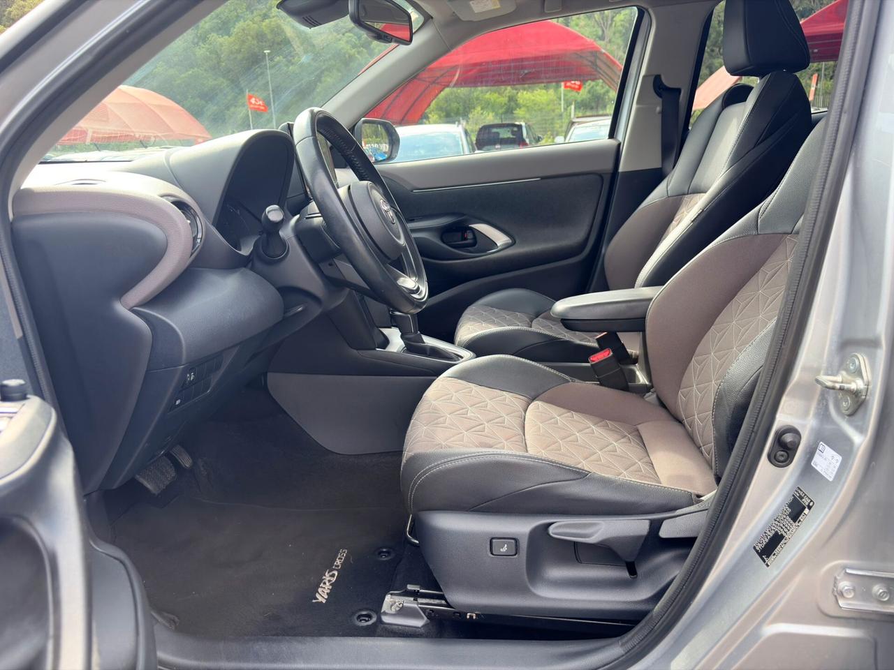 Toyota Yaris 1.5 Hybrid 5 porte Premiere