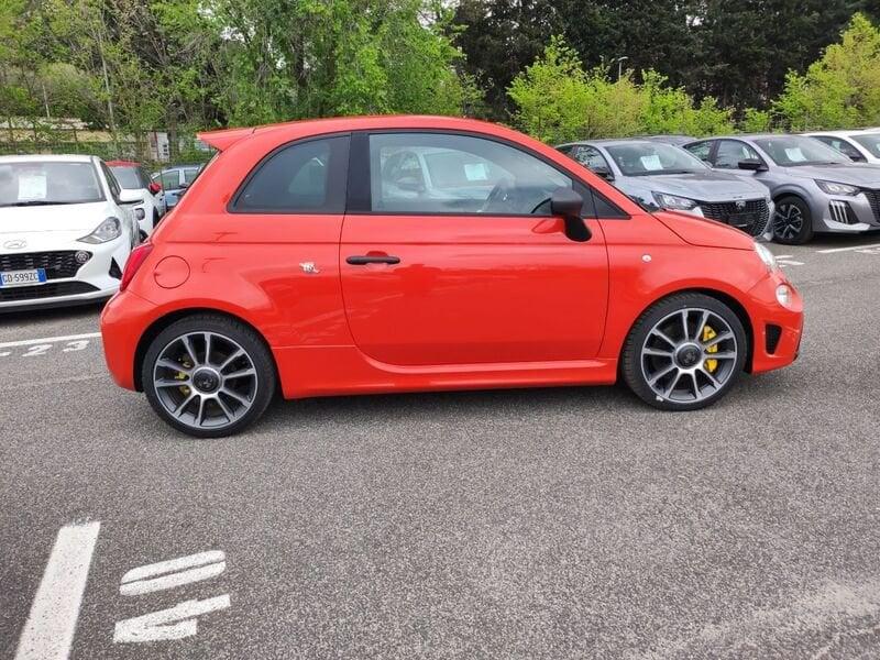 Abarth 695 500 MY22 595 & My23 1.4 Turbo T-Jet 180cv M.T.A.