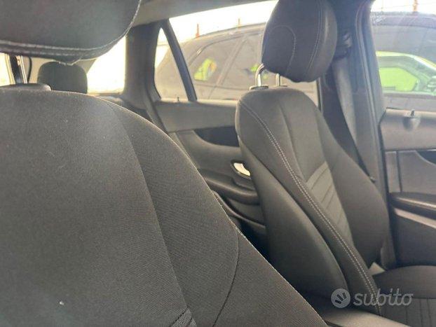 MERCEDES-BENZ GLC 220 d 4Matic Premium