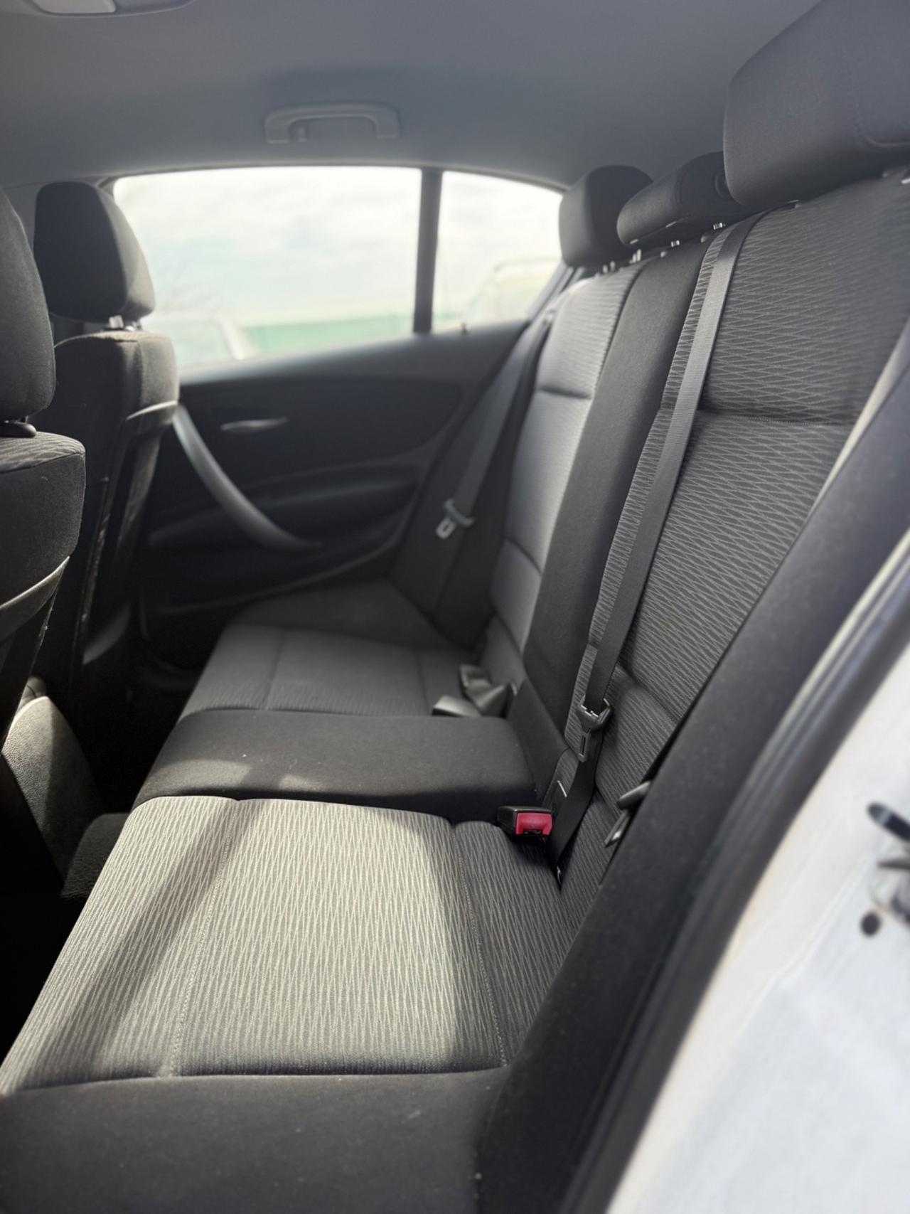 Bmw 116 116i cat 5 porte Eletta