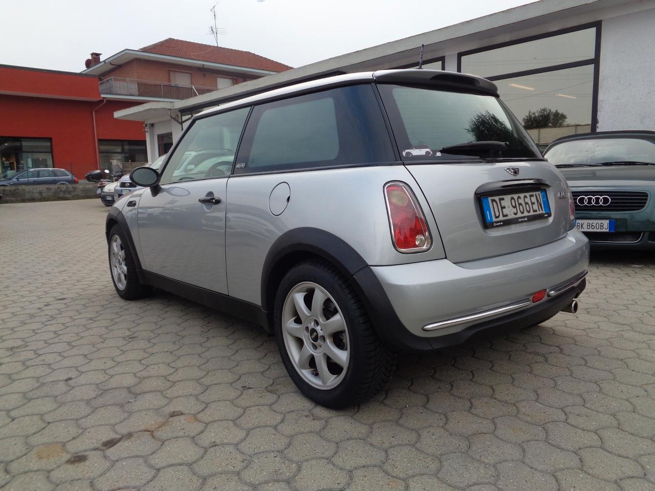 Mini 1.6 16V One Park Lane