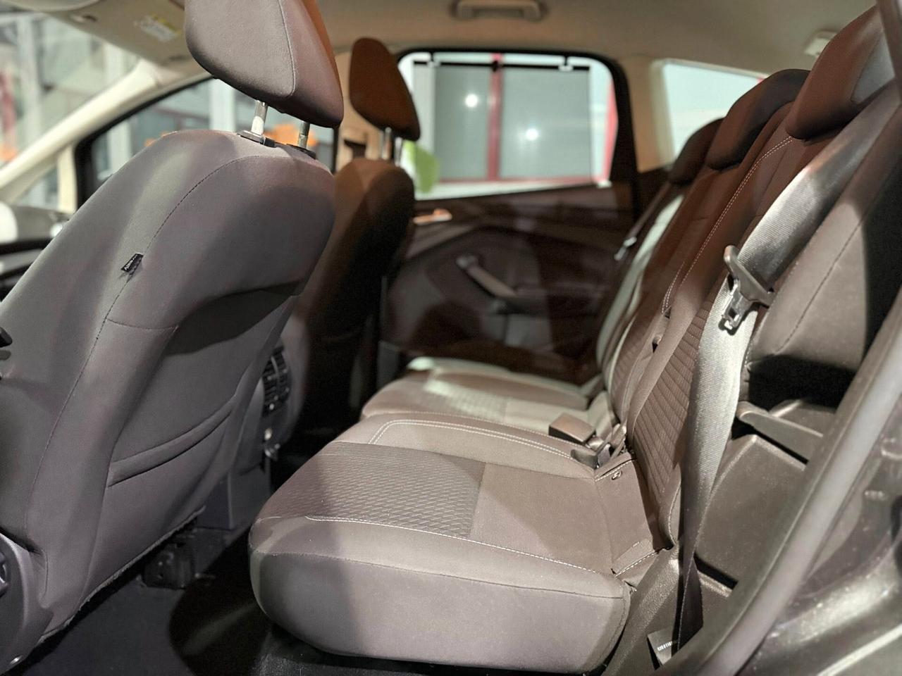 Ford C-max 1.5 Tdci 120cv Titanium 2016