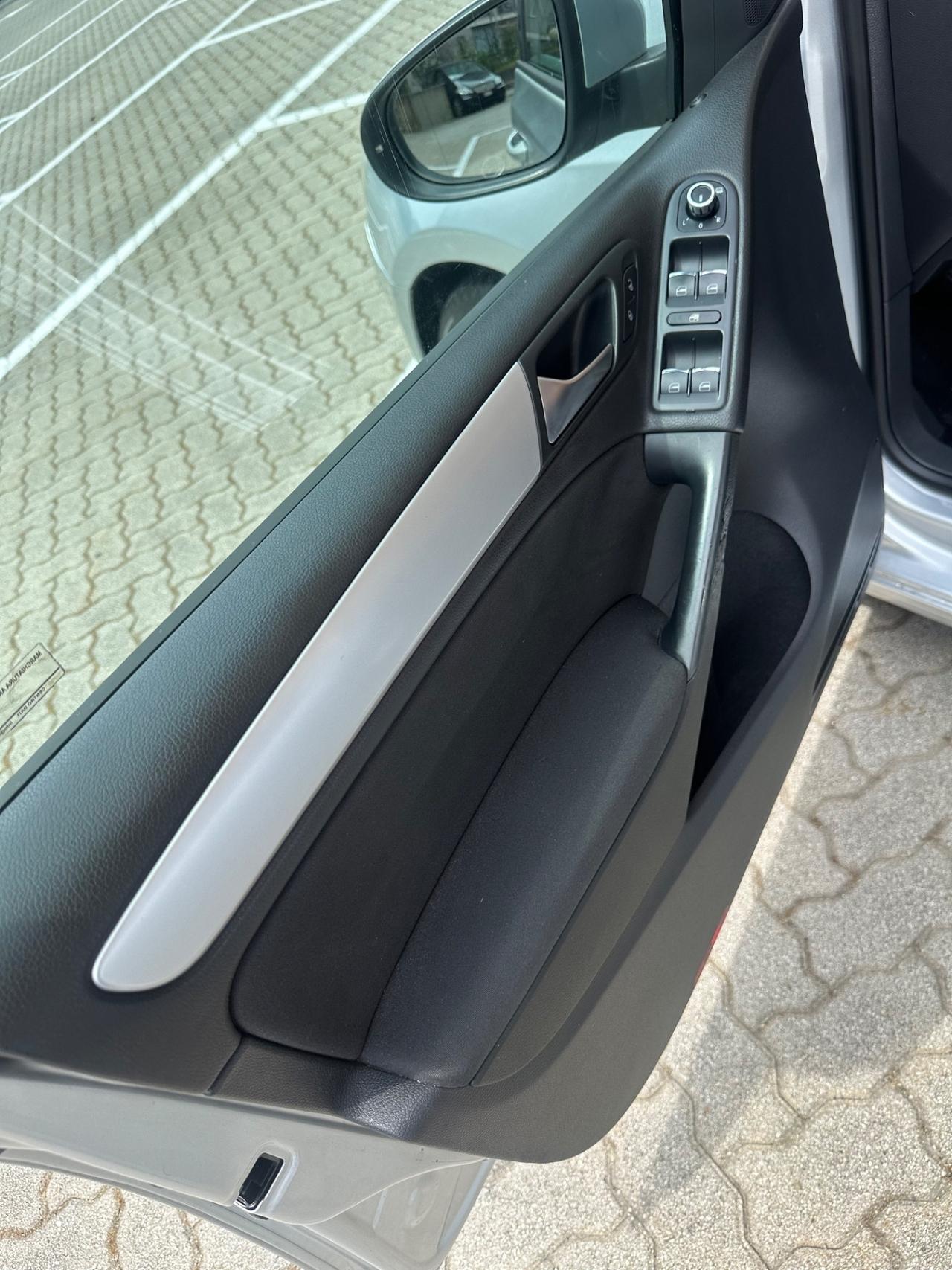 Volkswagen Golf 1.6 TDI 5p. Trendline BlueMotion Technology