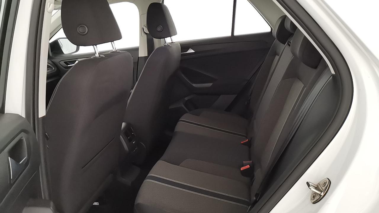 VOLKSWAGEN T-Roc 2017 - T-Roc 1.0 tsi Style 110cv