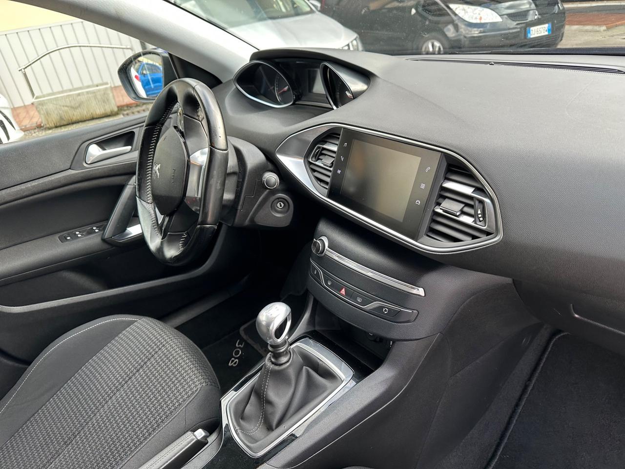 Peugeot 308 BlueHDi 130 S&S SW Allure