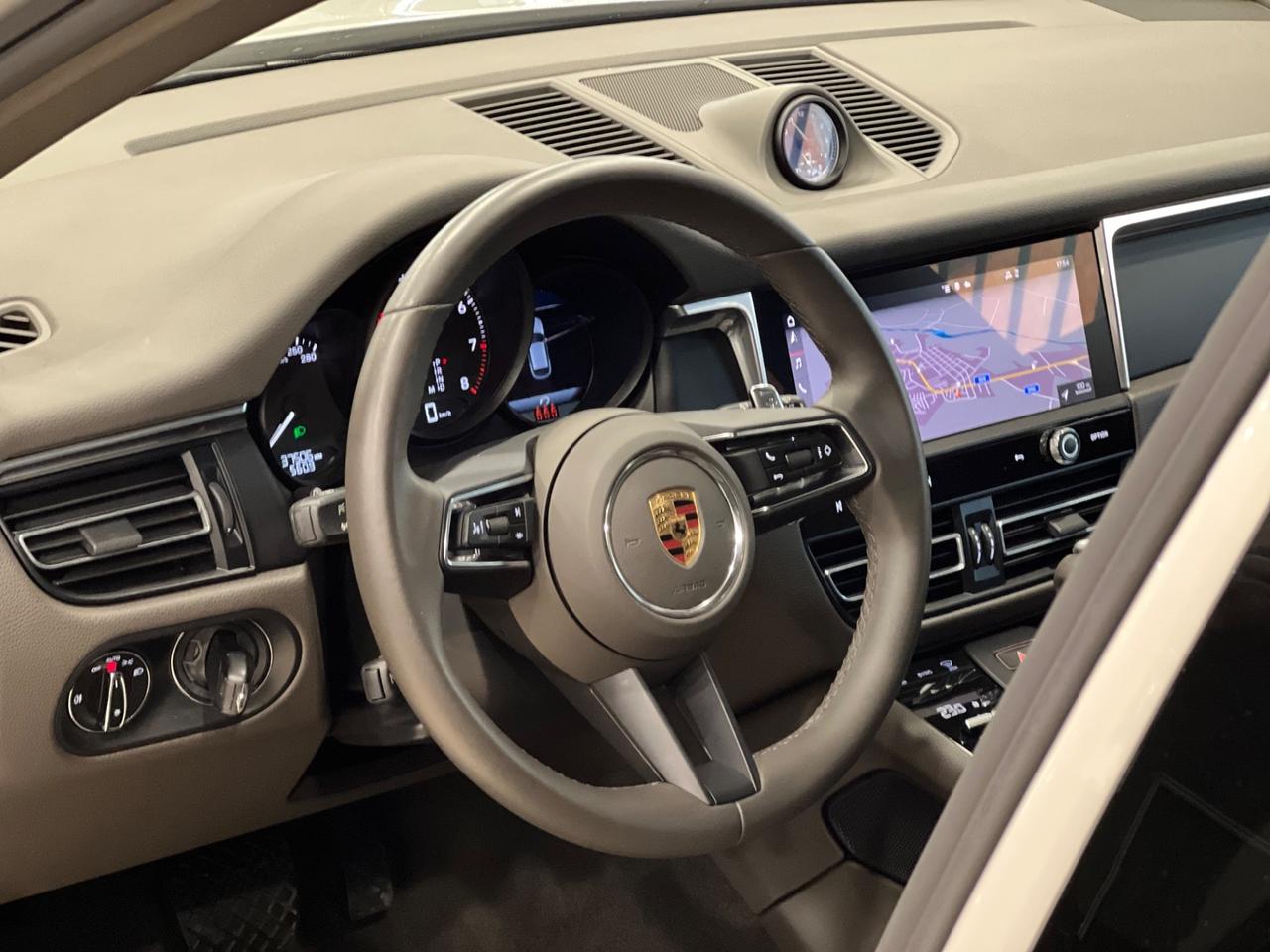 Porsche Macan 2.0 T