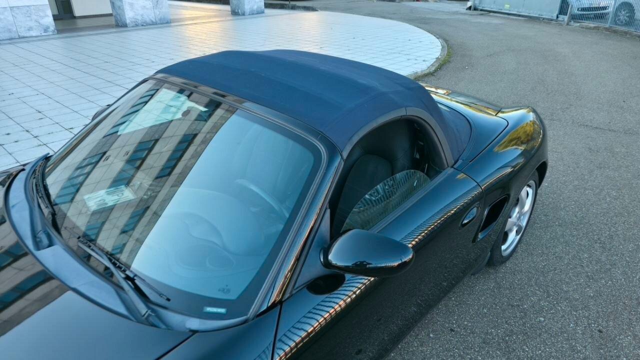 Porsche Boxster 2.7i 24V cat
