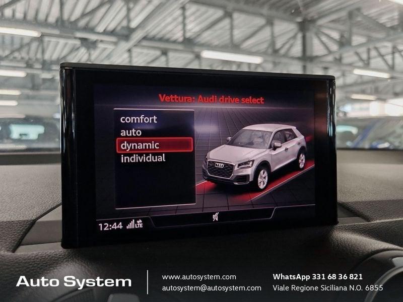 Audi Q2 Q2 30 1.6 tdi Identity Black s-tronic my20
