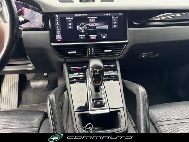 PORSCHE Cayenne Coupé 3.0 V6