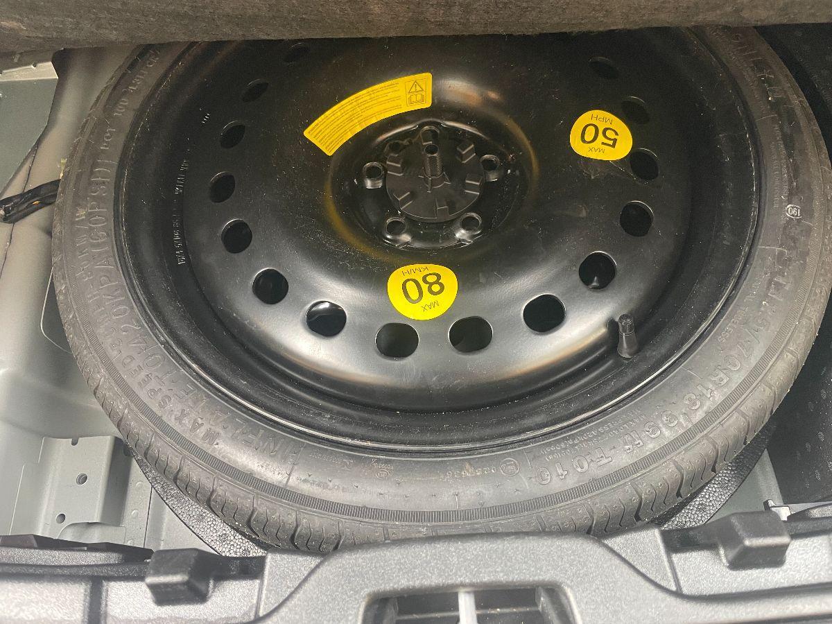 VOLVO - XC40 - B3 automatico Core