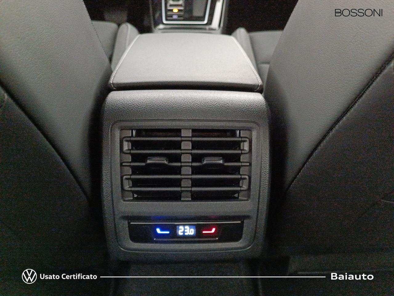Volkswagen Golf 2.0 tdi scr 150cv style dsg