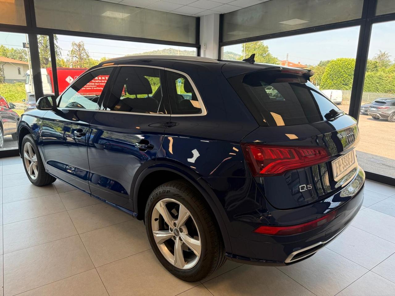 Audi Q5 40 TDI quattro S tronic line plus