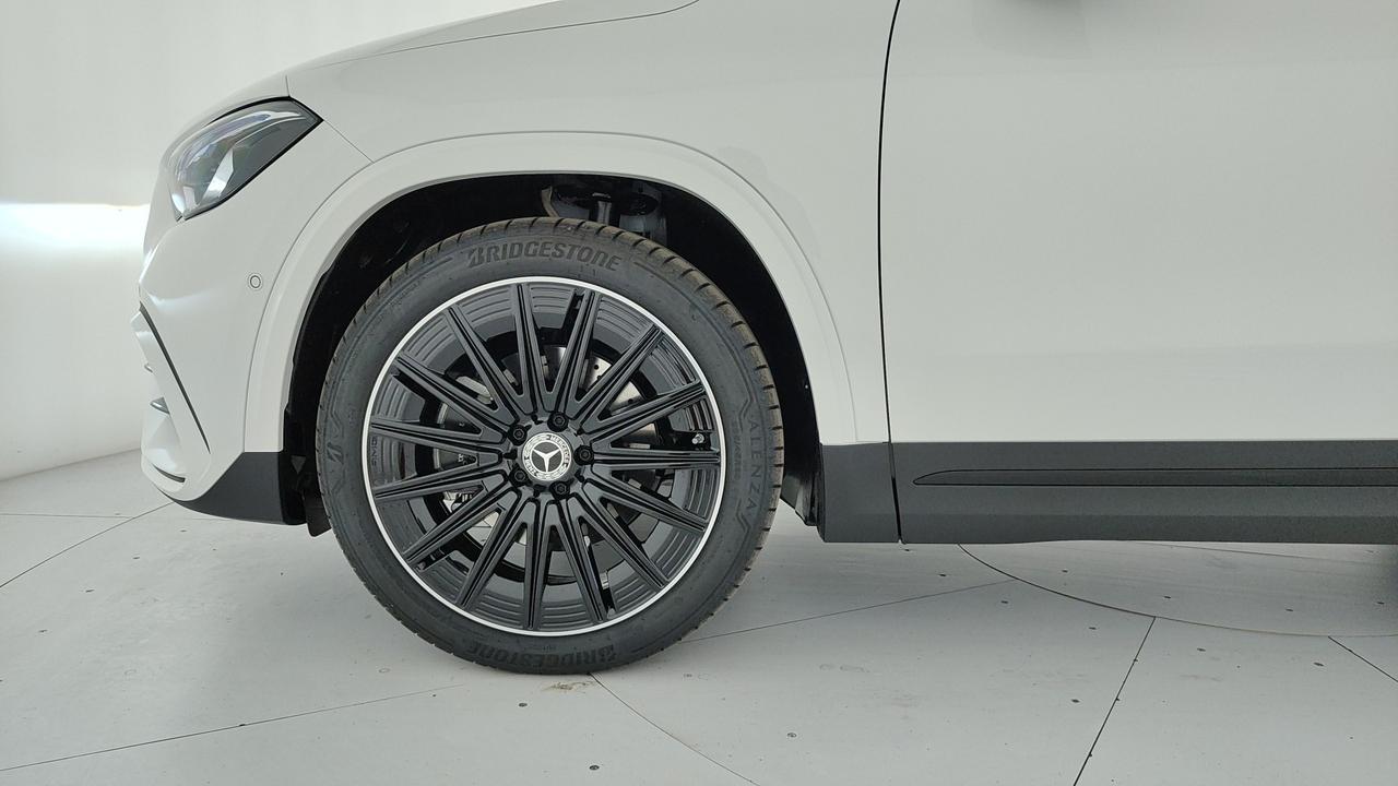 Mercedes-Benz GLA 200 d Automatic 4MATIC