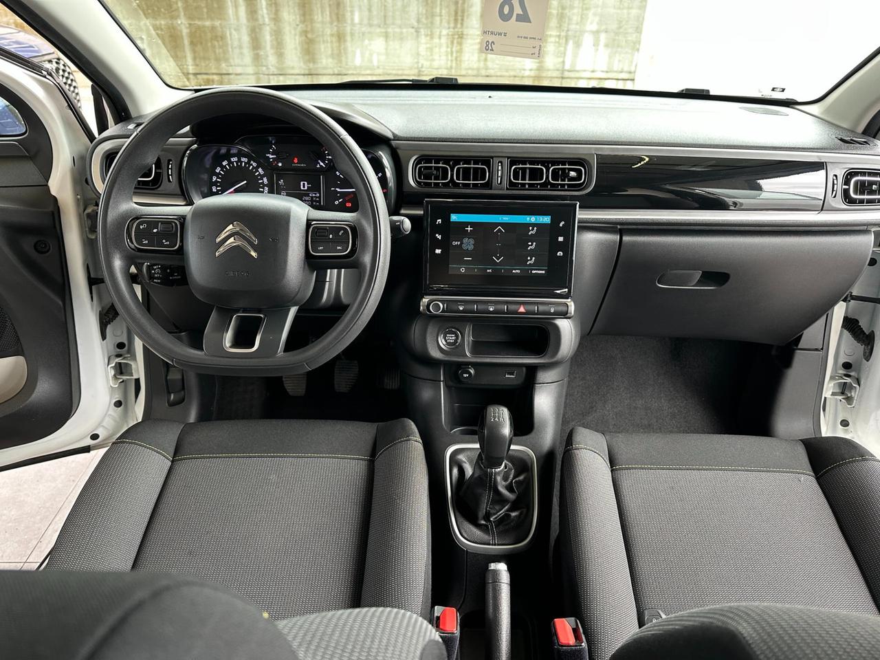 Citroen C3 1.2 puretech Shine s&s 83cv