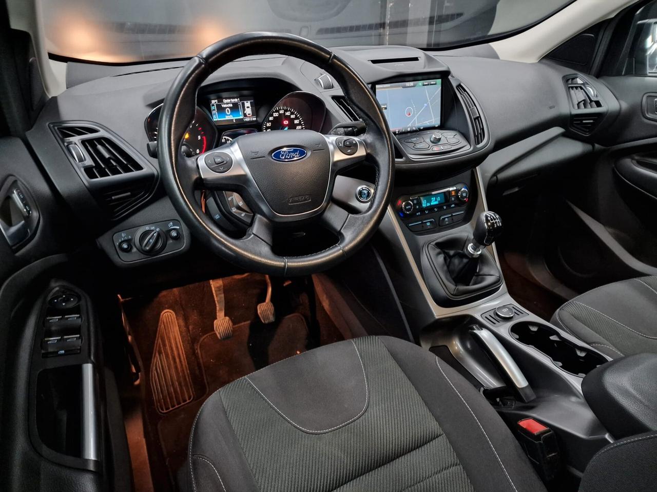 Ford Kuga 2.0 TDCI 150 CV S&S 4WD Titanium