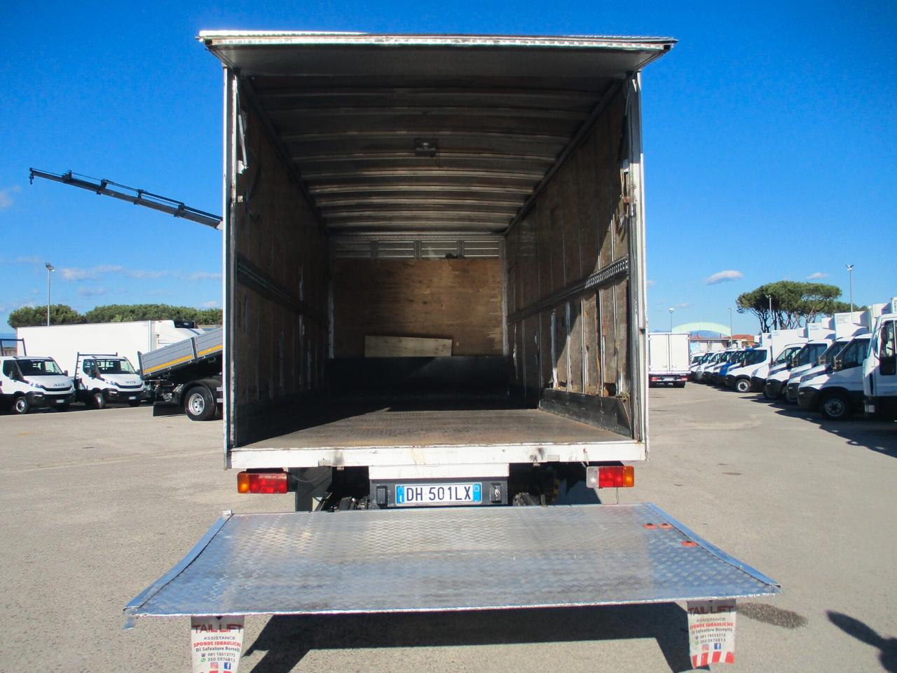 Iveco EUROCARGO 75/18 E5 FURGONE 6M+PEDANA CARICATRICE