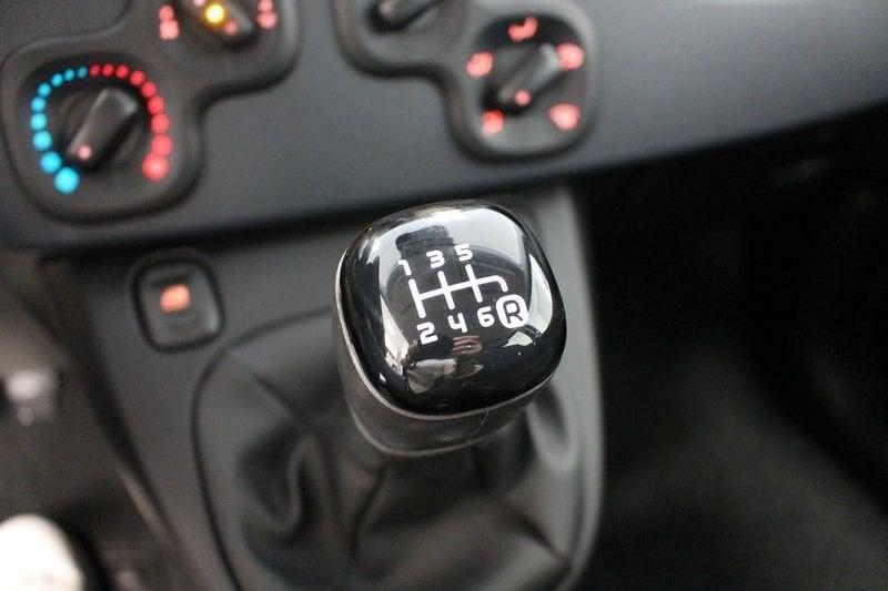 FIAT Panda 1.0 FireFly S&S Hybrid Icon