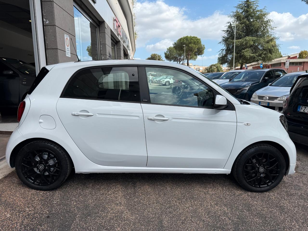 Smart ForFour 90 0.9 Turbo twinamic Superpassion-ITALIANA