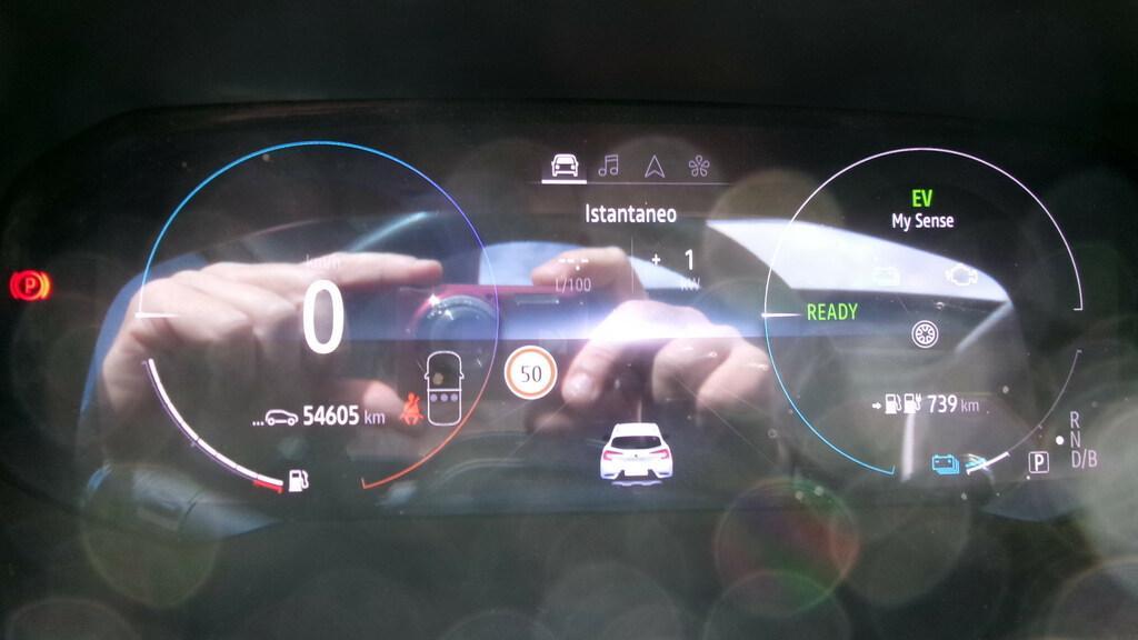 Renault Captur 1.6 Plug-in Hybrid Intens E-Tech Auto