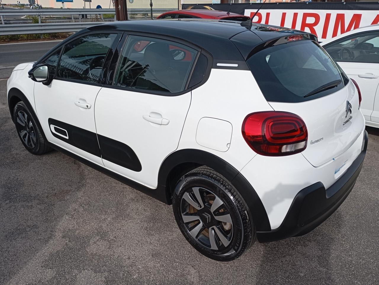 Citroen C3 1.2 PureTech 110CV Shine Aut.