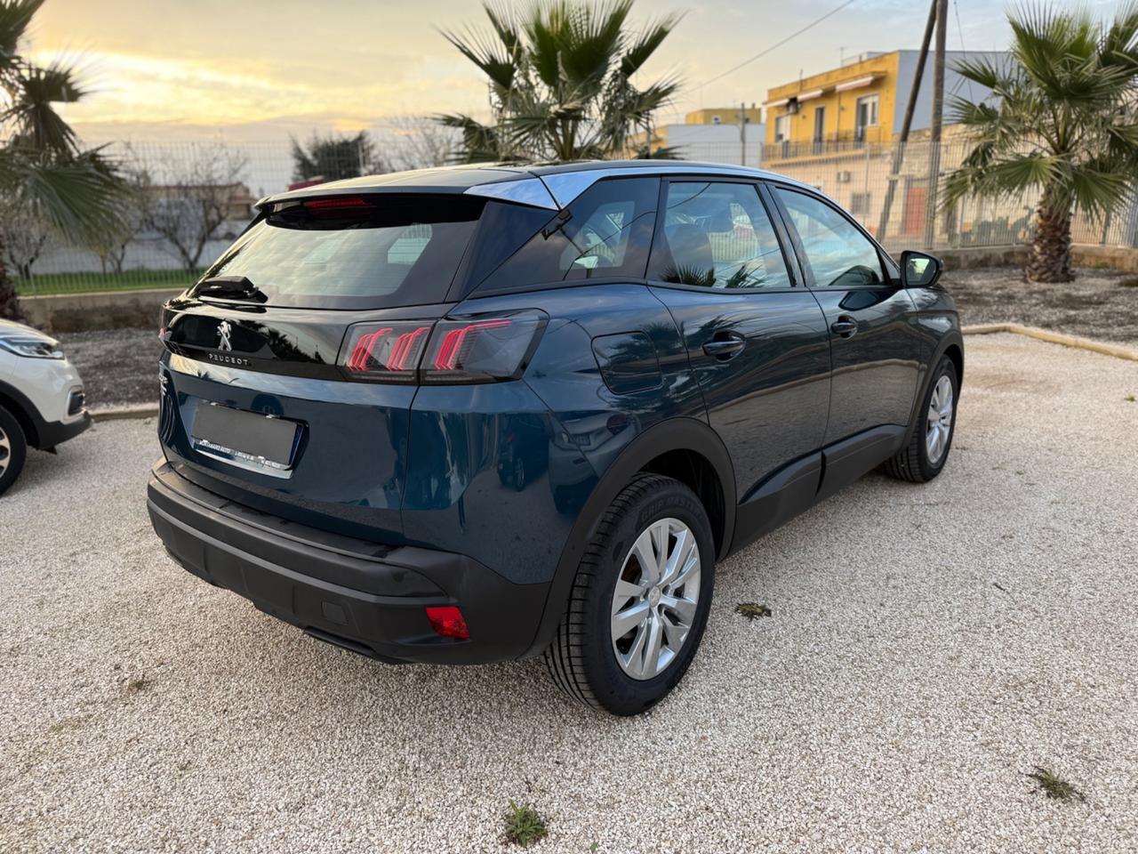 Peugeot 3008 1.5 HDI C/AUTOMATICO