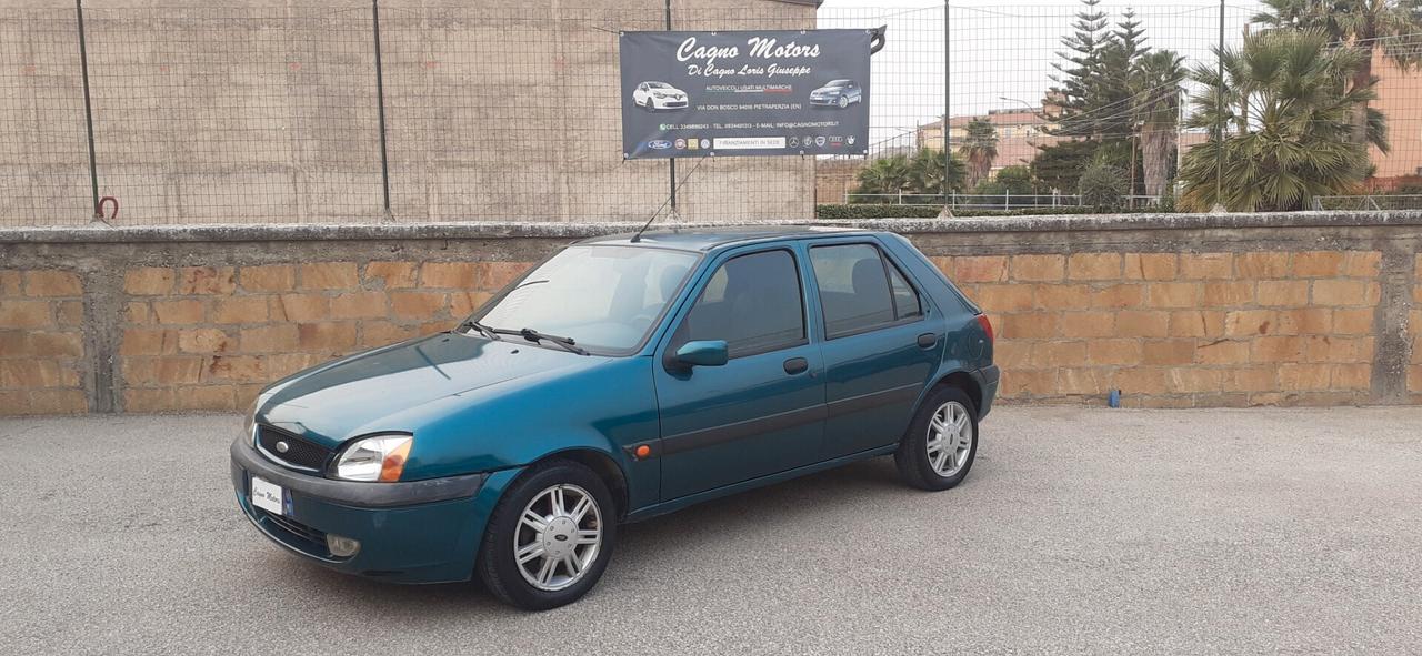 Ford Fiesta 1.2i 16V cat 5 porte Ghia