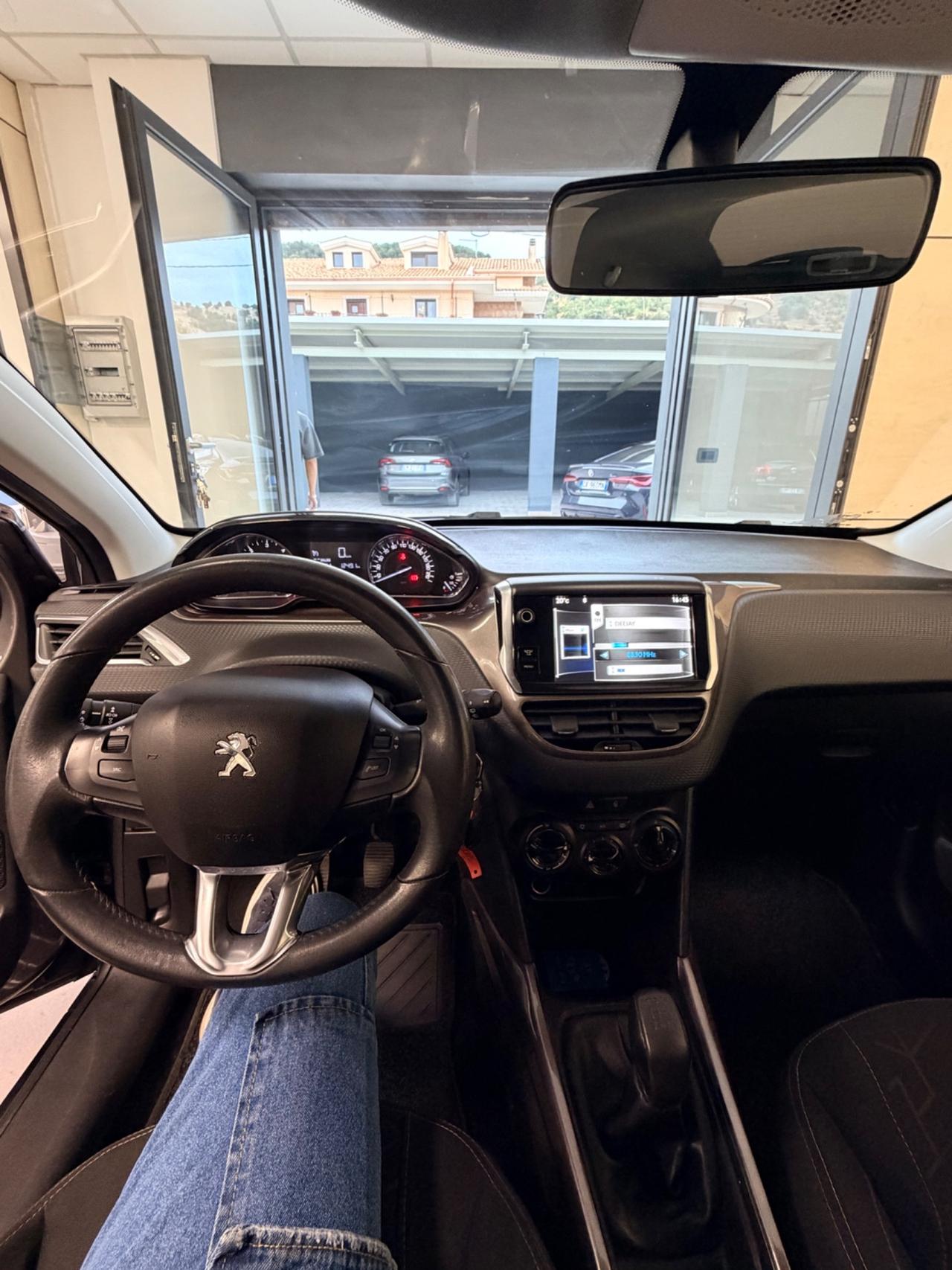 Peugeot 2008 1.6 e-HDi 92 CV Stop&Start Allure
