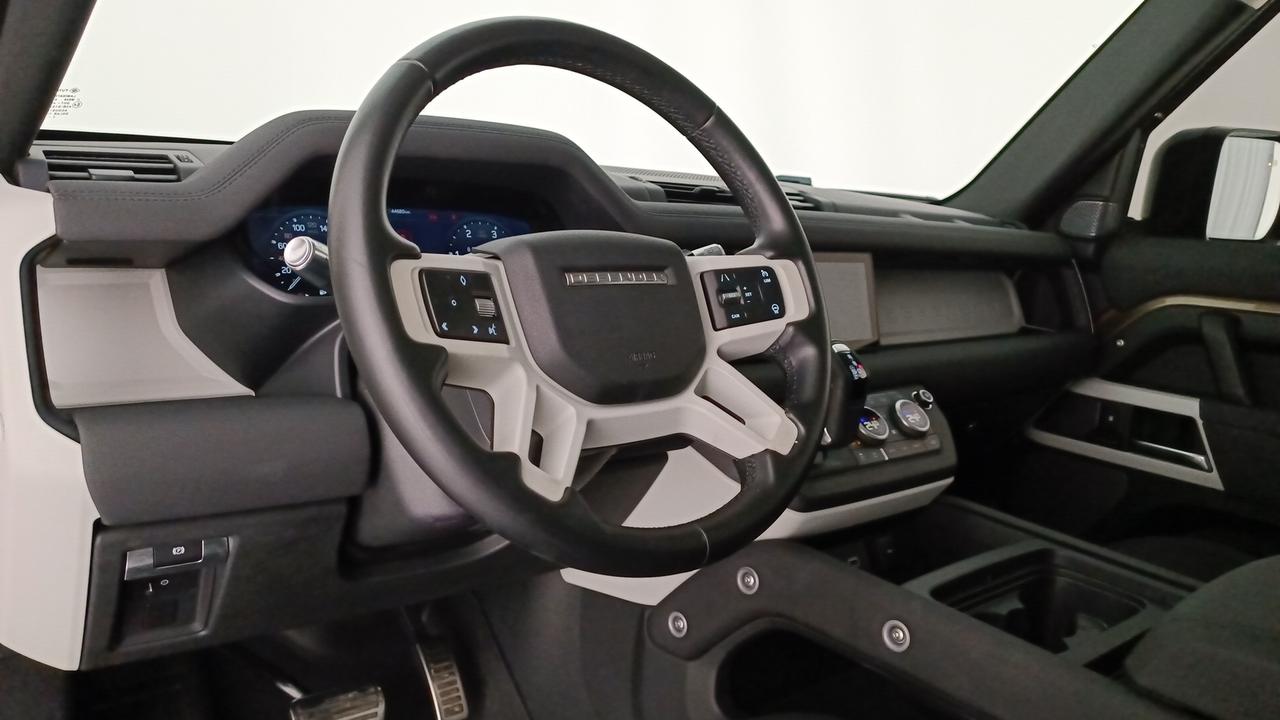 LAND ROVER Defender 110 2.0d sd4 First Edition awd 240cv auto 7 Posti