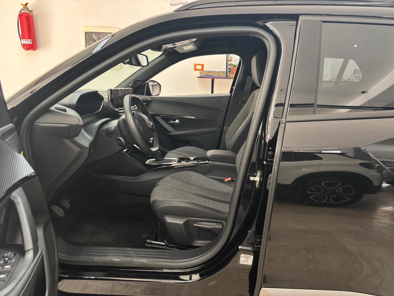 Peugeot 2008 PureTech 100 S&S Allure