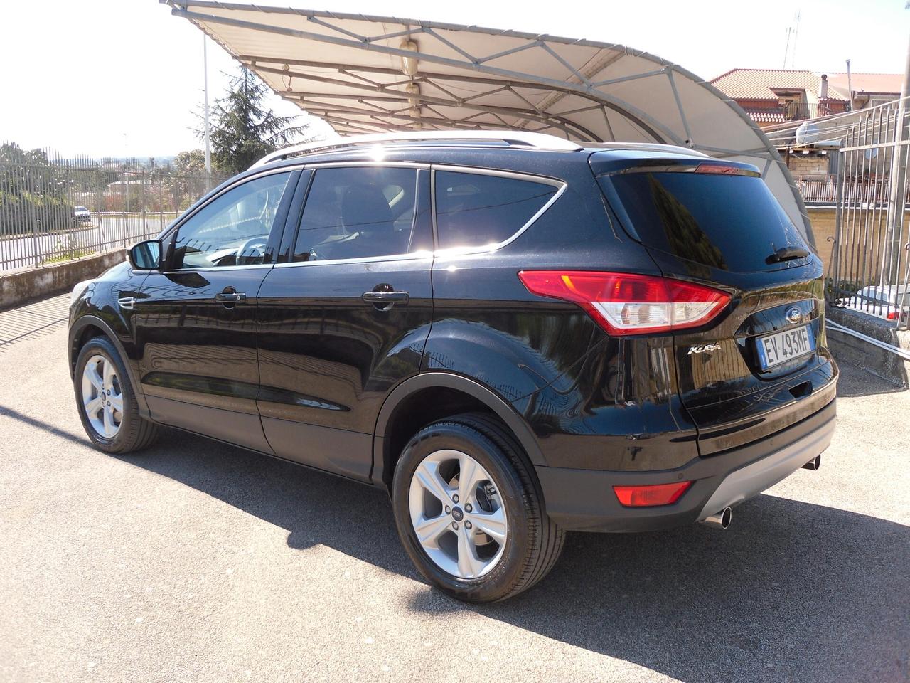 Ford Kuga 2.0 TDCI 140 CV Titanium