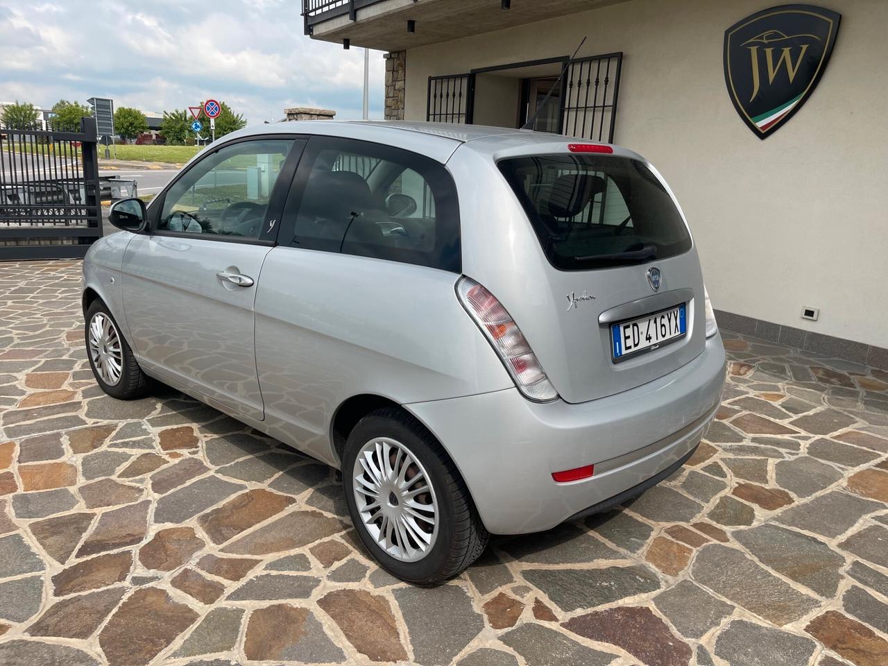 Lancia Ypsilon 1.4 Ecochic GPL
