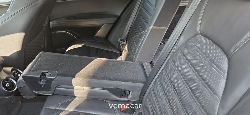 Alfa Romeo Stelvio 2.2 TDS 210CV Veloce AT8 Q4 con blocco differenziale